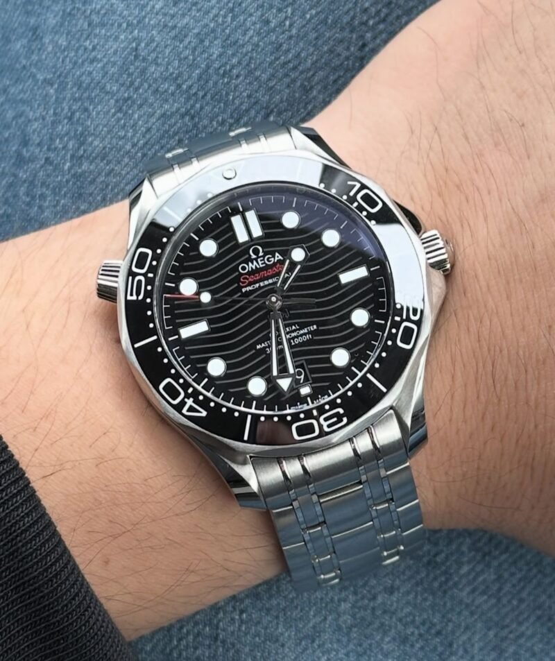 1000024123 https://watchstoreindia.com/Shop/omega-seamaster-diver-7aa-premium/