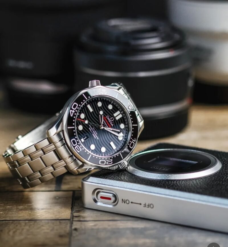 1000024126 https://watchstoreindia.com/Shop/omega-seamaster-diver-7aa-premium/