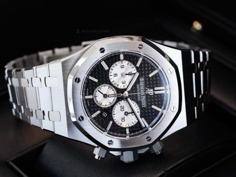 1000024150 https://watchstoreindia.com/Shop/audemars-piguet-royal-oak-7aa-premium-4/