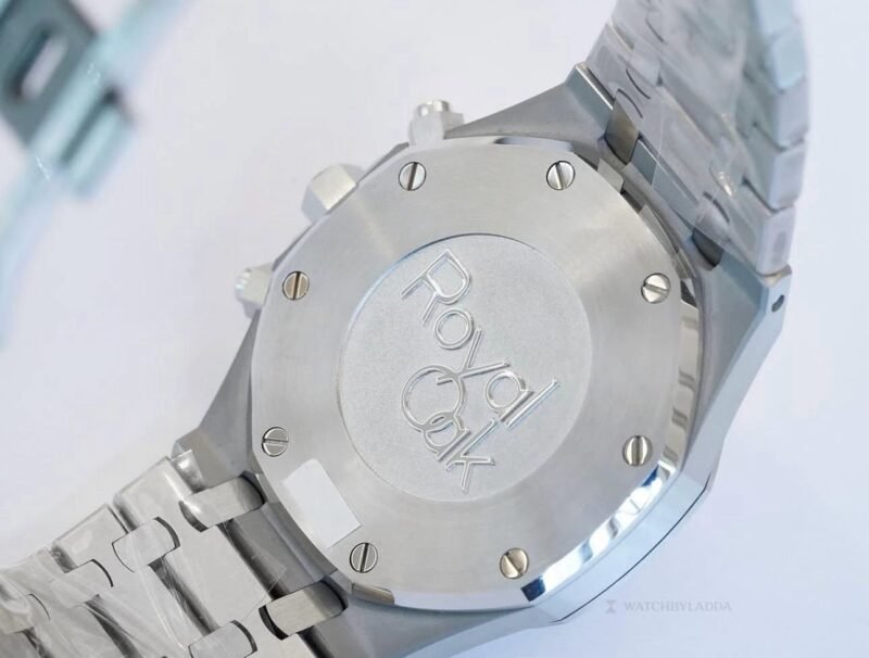1000024157 https://watchstoreindia.com/Shop/audemars-piguet-royal-oak-7aa-premium-4/