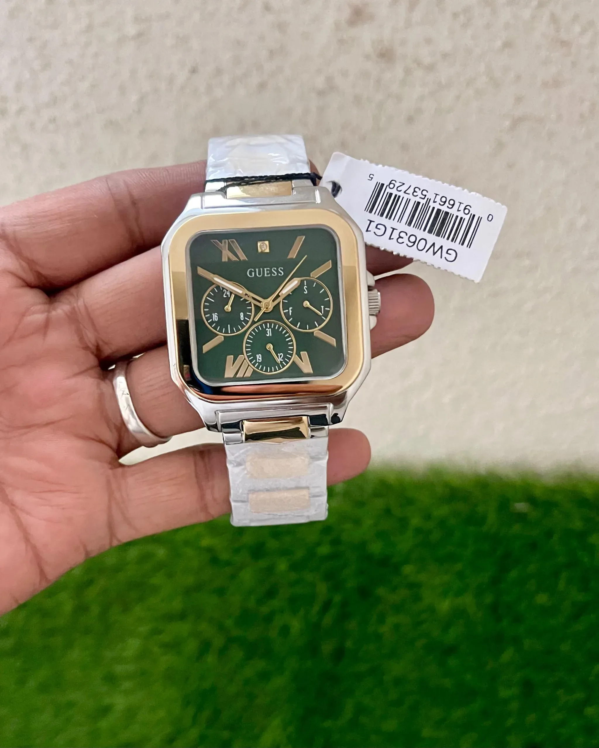 2025/09/1000041445-jpg.webp GUESS INTEGRITY GREEN SQUARE DIAL 7AAA - Image 1