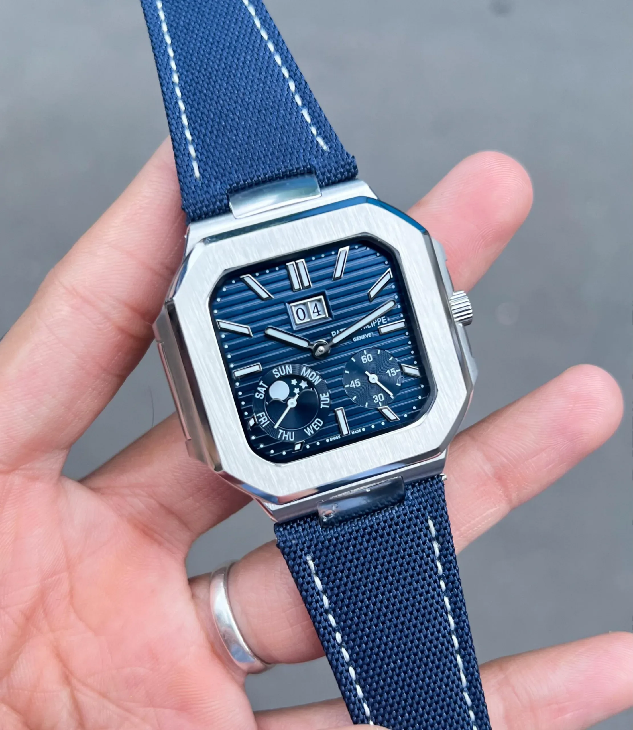 PATEK PHILIPPE NAUTILUS ORIGINAL 10AA PREMIUM - Image 2