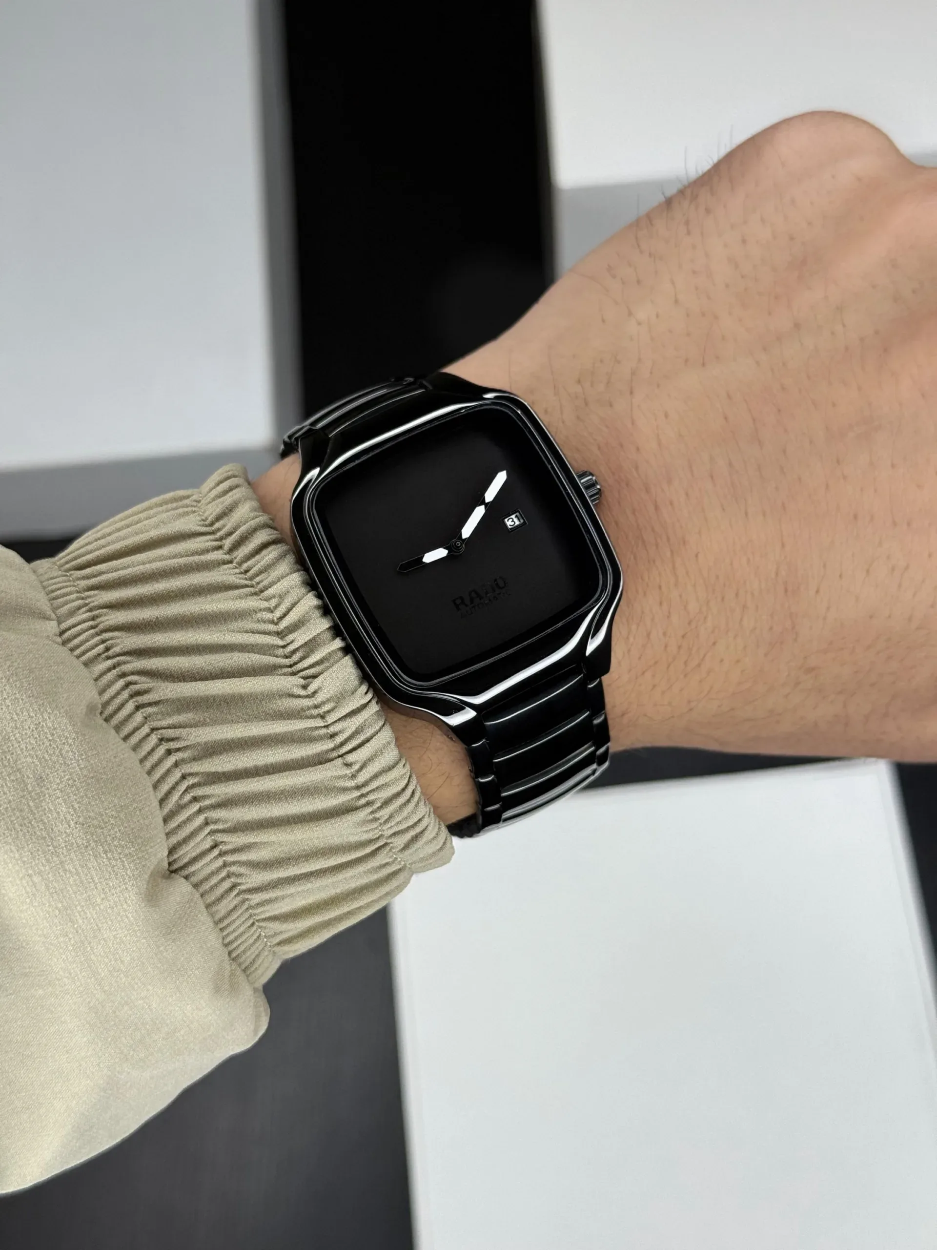 RADO RD TRUE SQUARE BLACK DIAL - Image 2