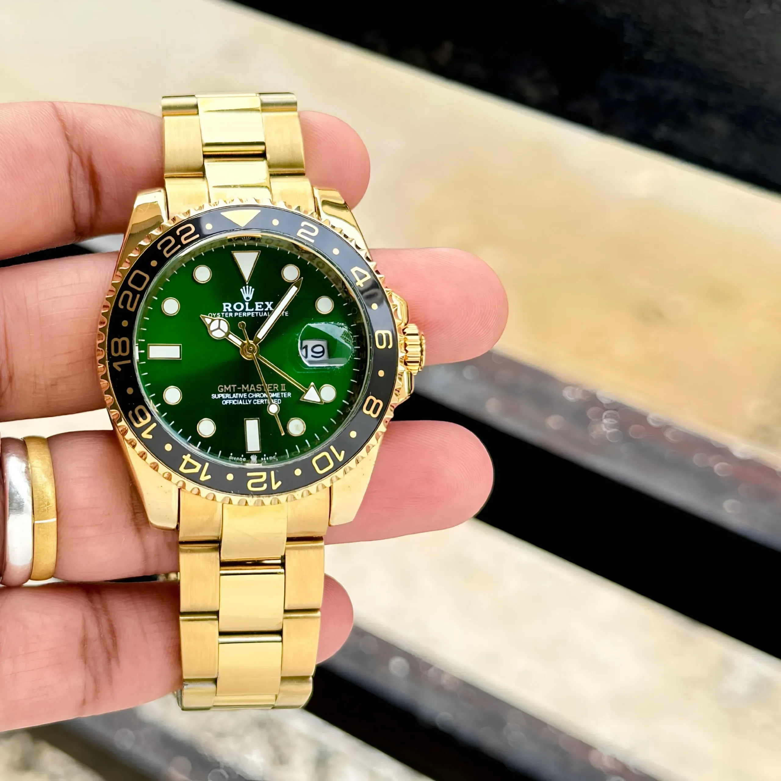 ROLEX GMT MASTER 2 7AA PREMIUM GREEN DIAL - Image 5