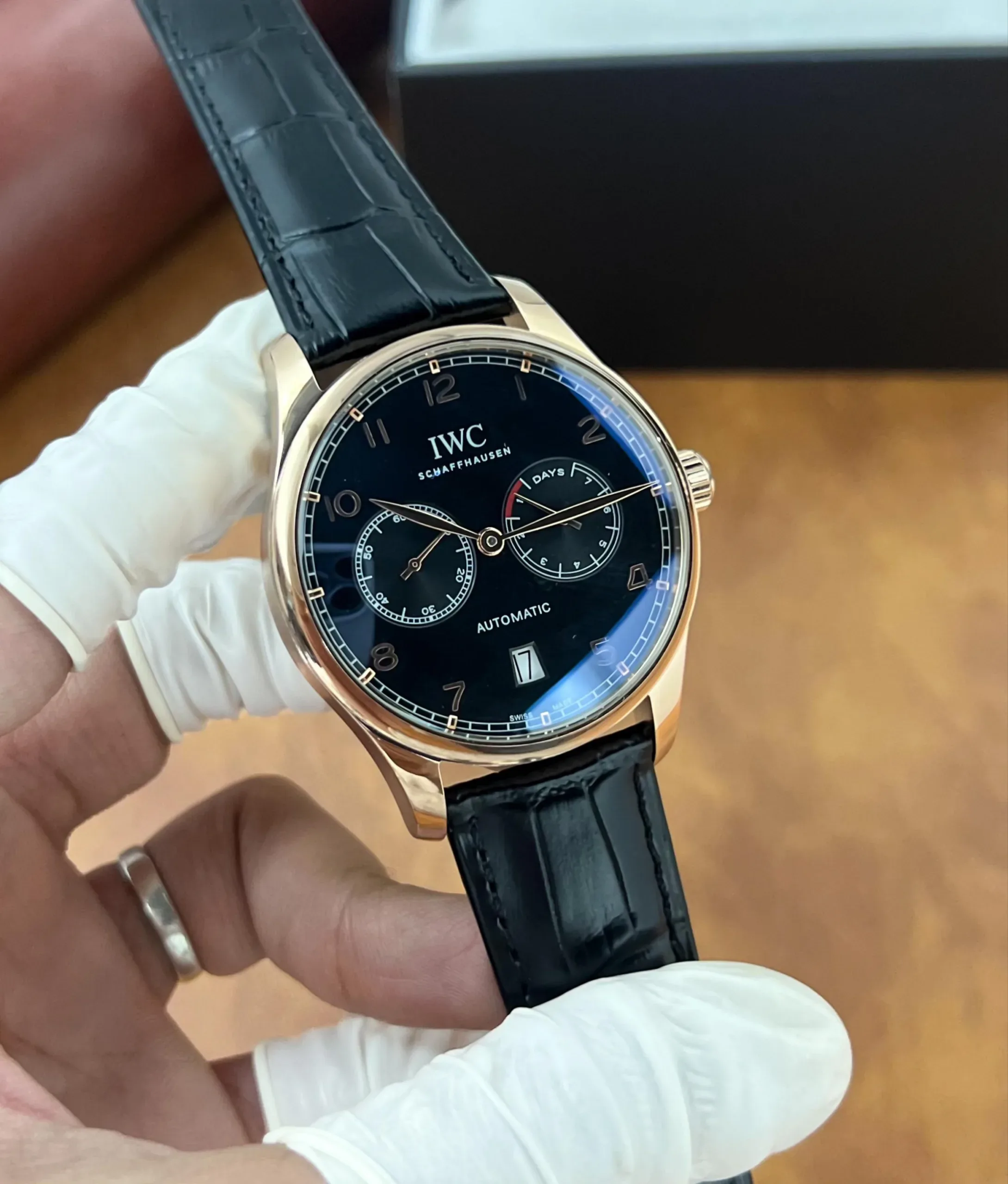 IWC SCHAFFGAUSEN PORTUGIESER 7AA PREMIUM AUTOMATIC - Image 4