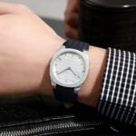 GUCCI YA163419 STAINLESS STEEL 7AA PREMIUM - Image 3