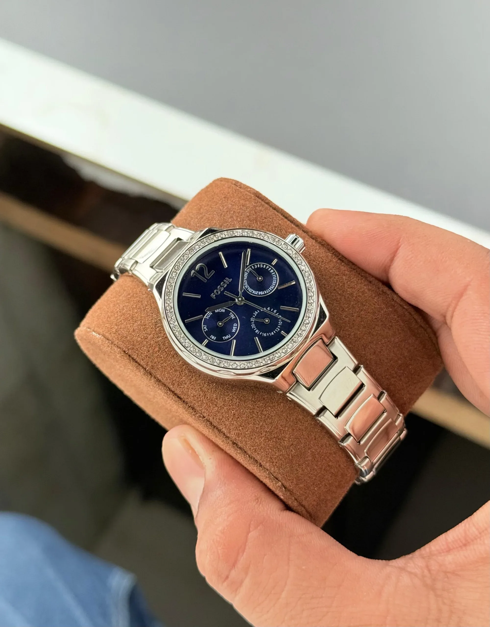 FOSSIL EEVIE MULTIFUNCTION 7AA PREMIUM BLUE DIAL - Image 3