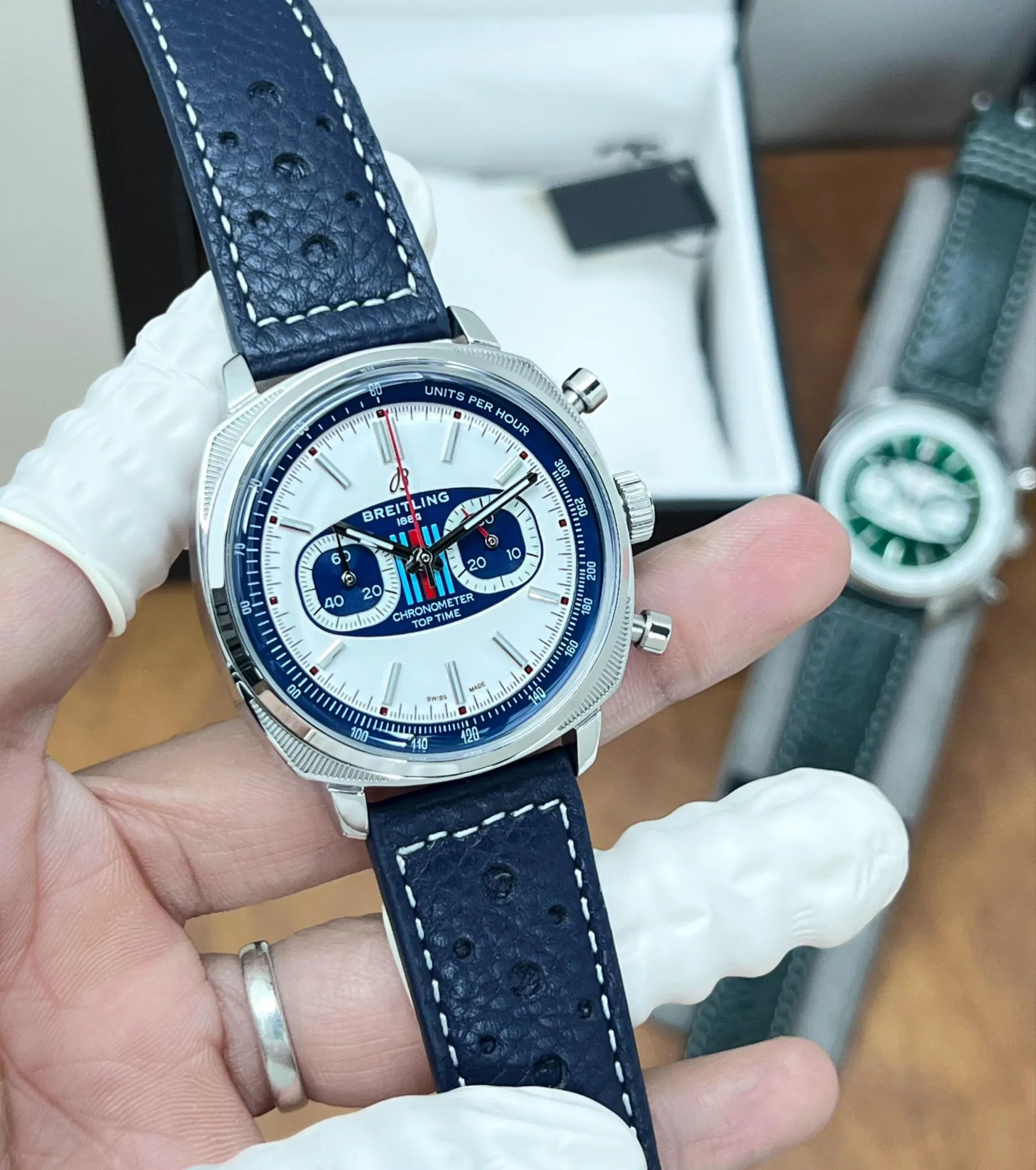 BREITLING TOP TIME B01 RACING 10AA ULTRA PREMIUM - Image 5