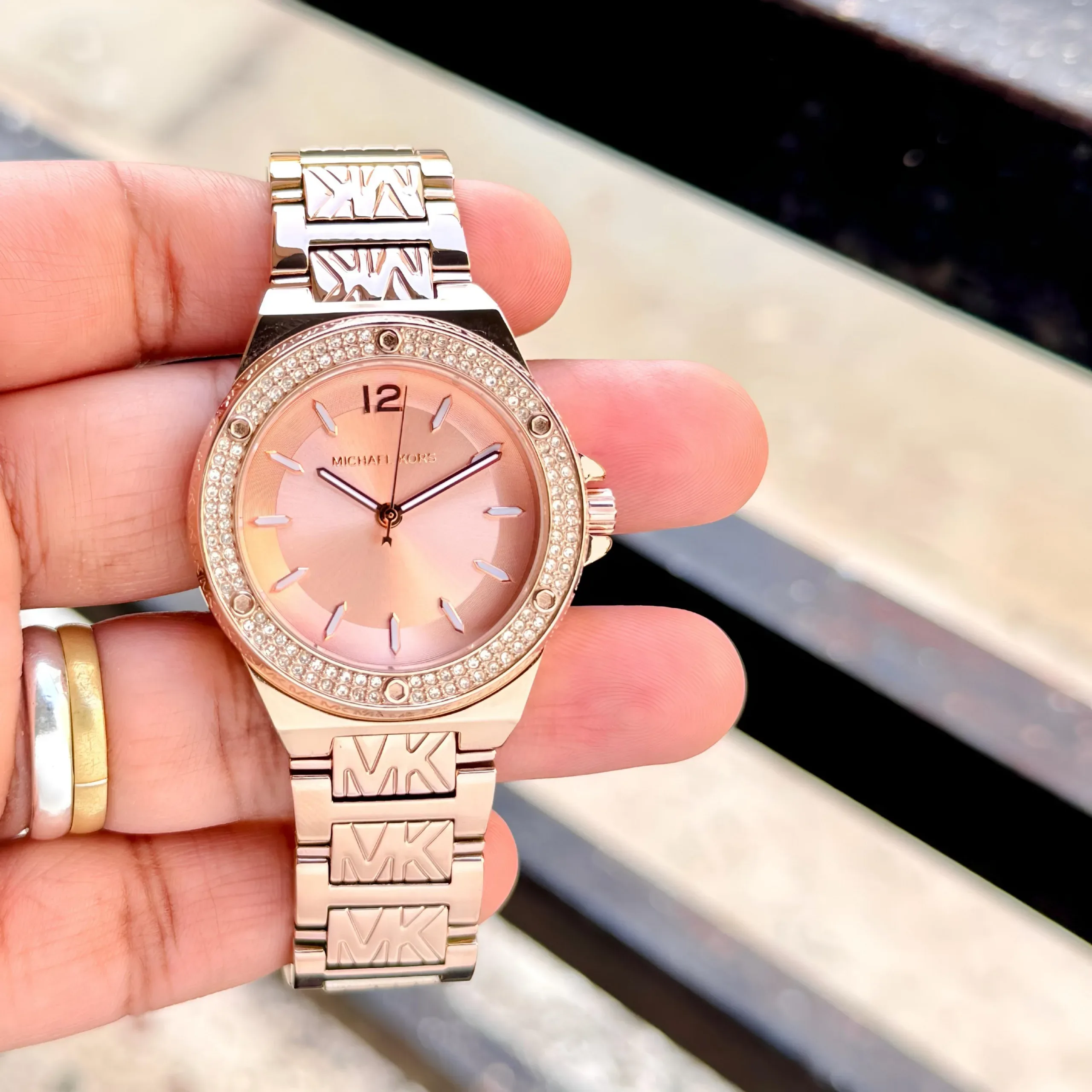 2025/10/1000049012-jpg.webp MICHAEL KORS LENNOX 7AA PREMIUM ROSEGOLD - Image 1