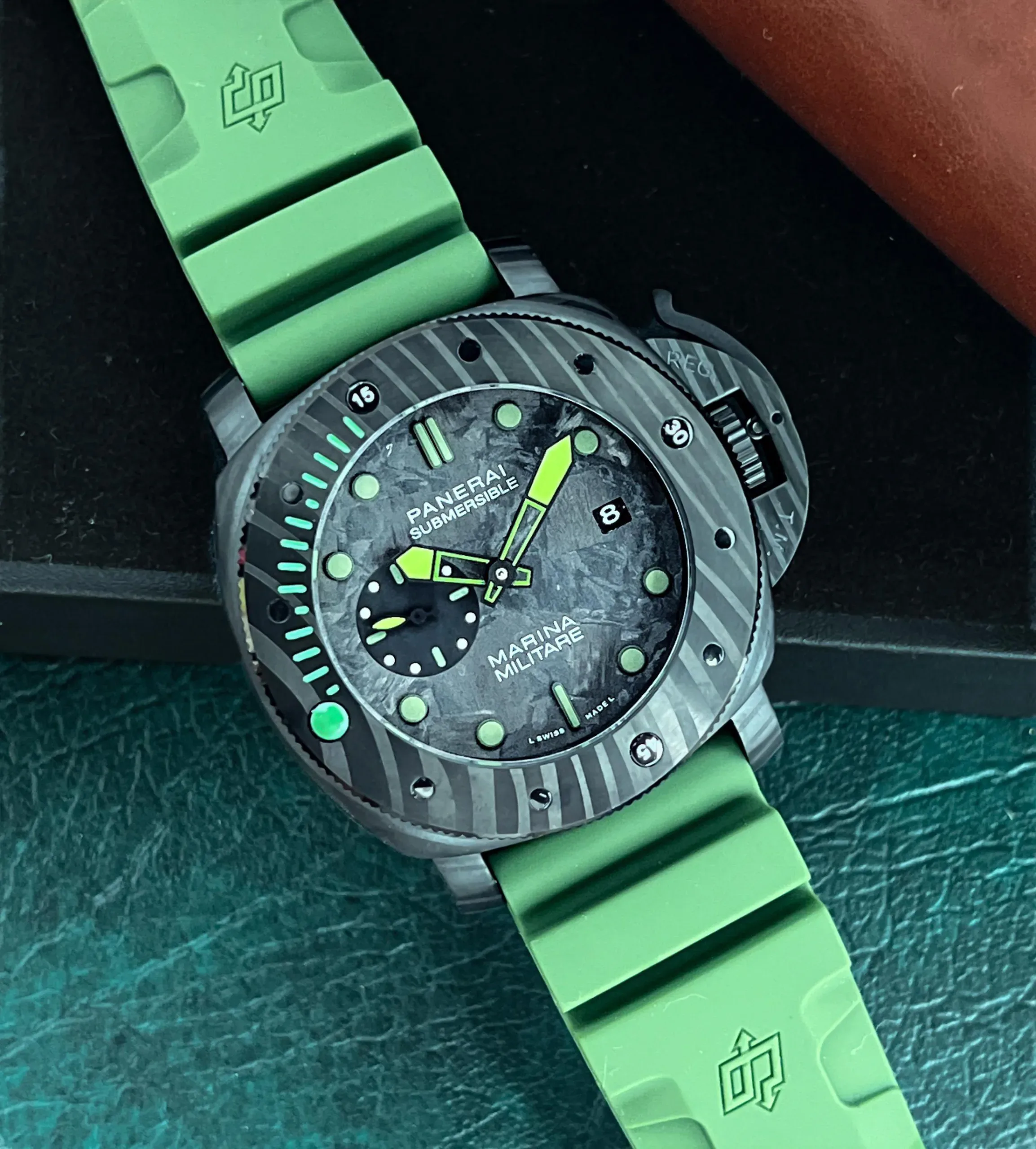 LUMINOR MARINA PANERAI PAM00961 10AA ULTRA PREMIUM - Image 4