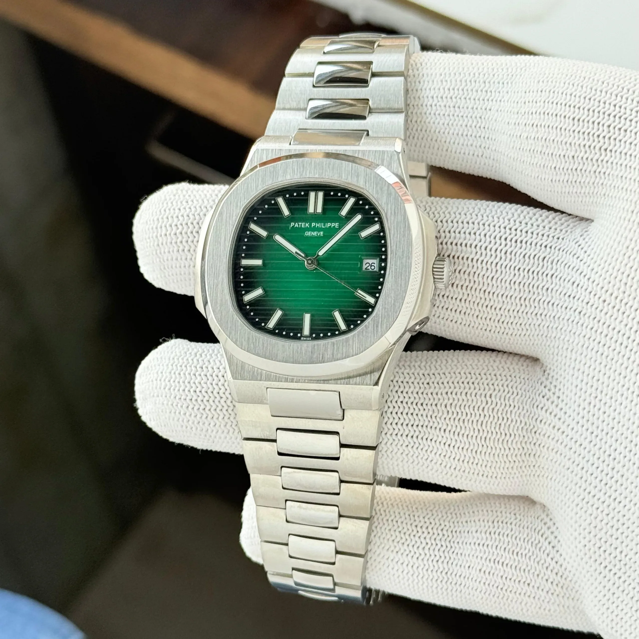 PATEK PHILIPPE TIFFANY &CO NAUTILUS GREEN DIAL - Image 1