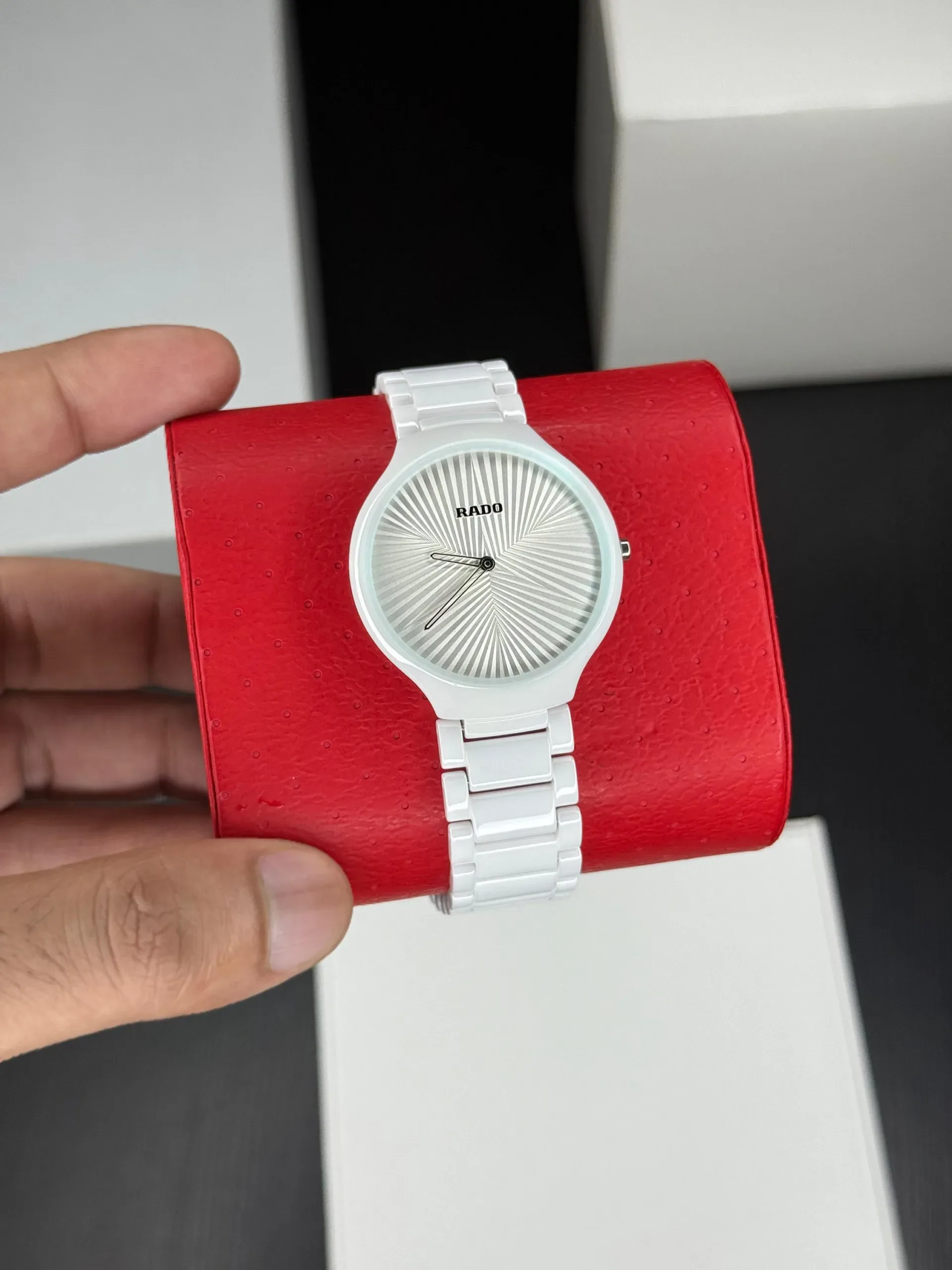 RADO JUBILE WHITE CERAMIC 7A TRUE ROUND - Image 2