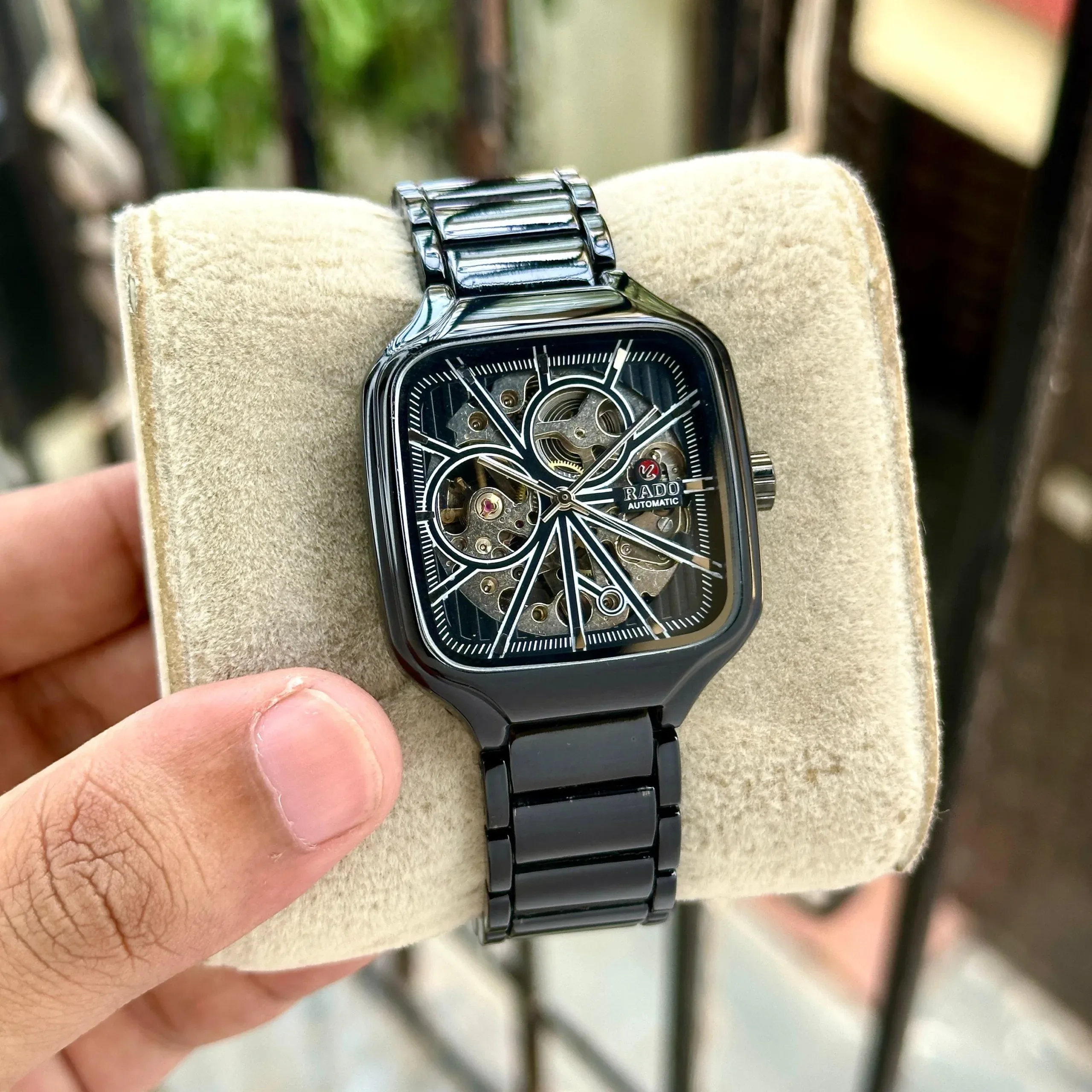RADO TRUE SQUARE SKELETON OPEN HEART AUTOMATIC BLACK - Image 3