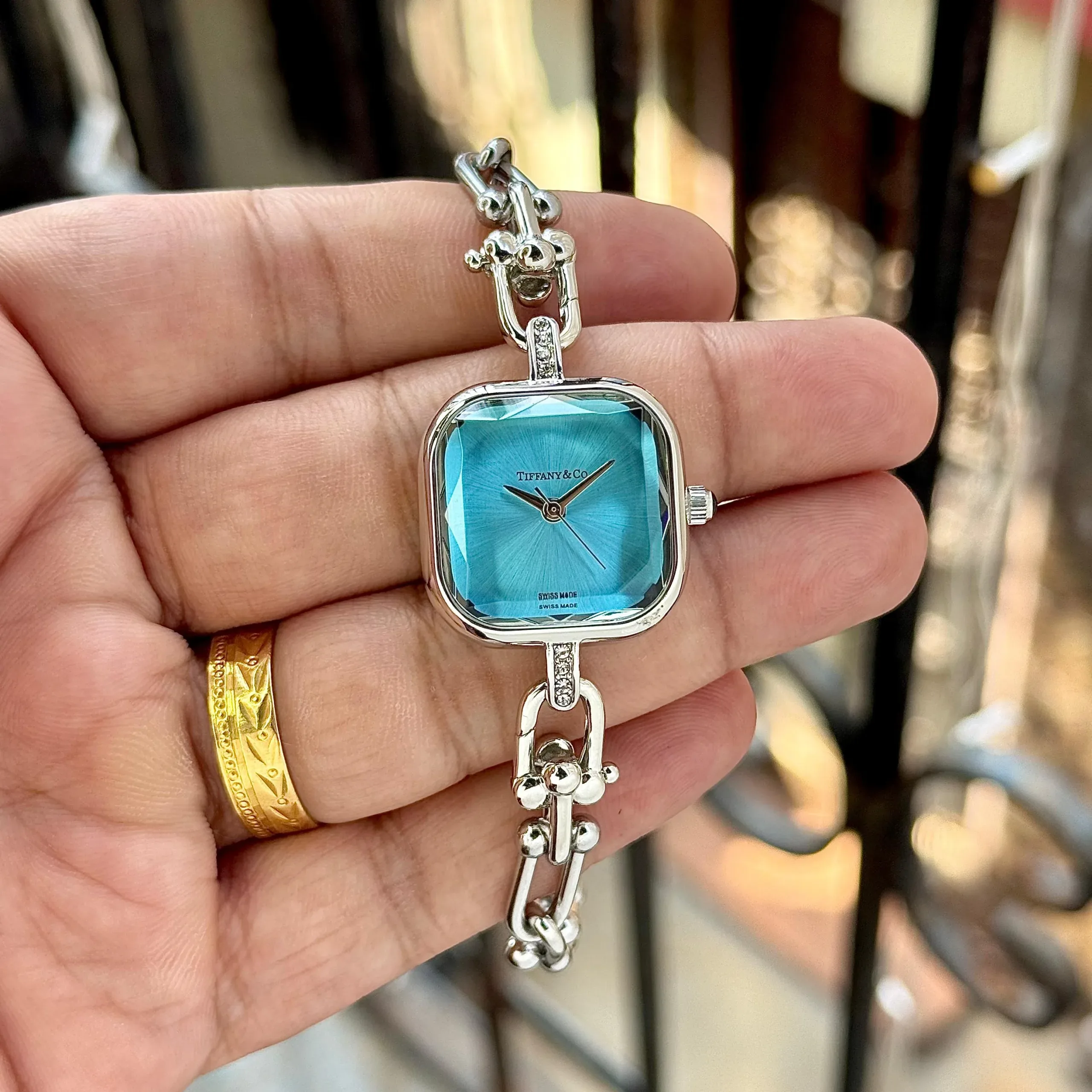 TIFFANY & CO. HARDWEAR GRECA & SOPHISTICATION BLUE DIAL - Image 2
