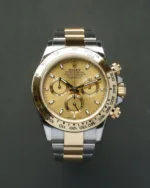 ROLEX OYSTER PERPETUAL DAYTONA AUTOMATIC GOLDEN DIAL - Image 2