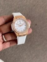 HUBLOT BIG BANG KING GOLD DIAMOND QUARTZ MOVEMENT WHITE DIAL - Image 2