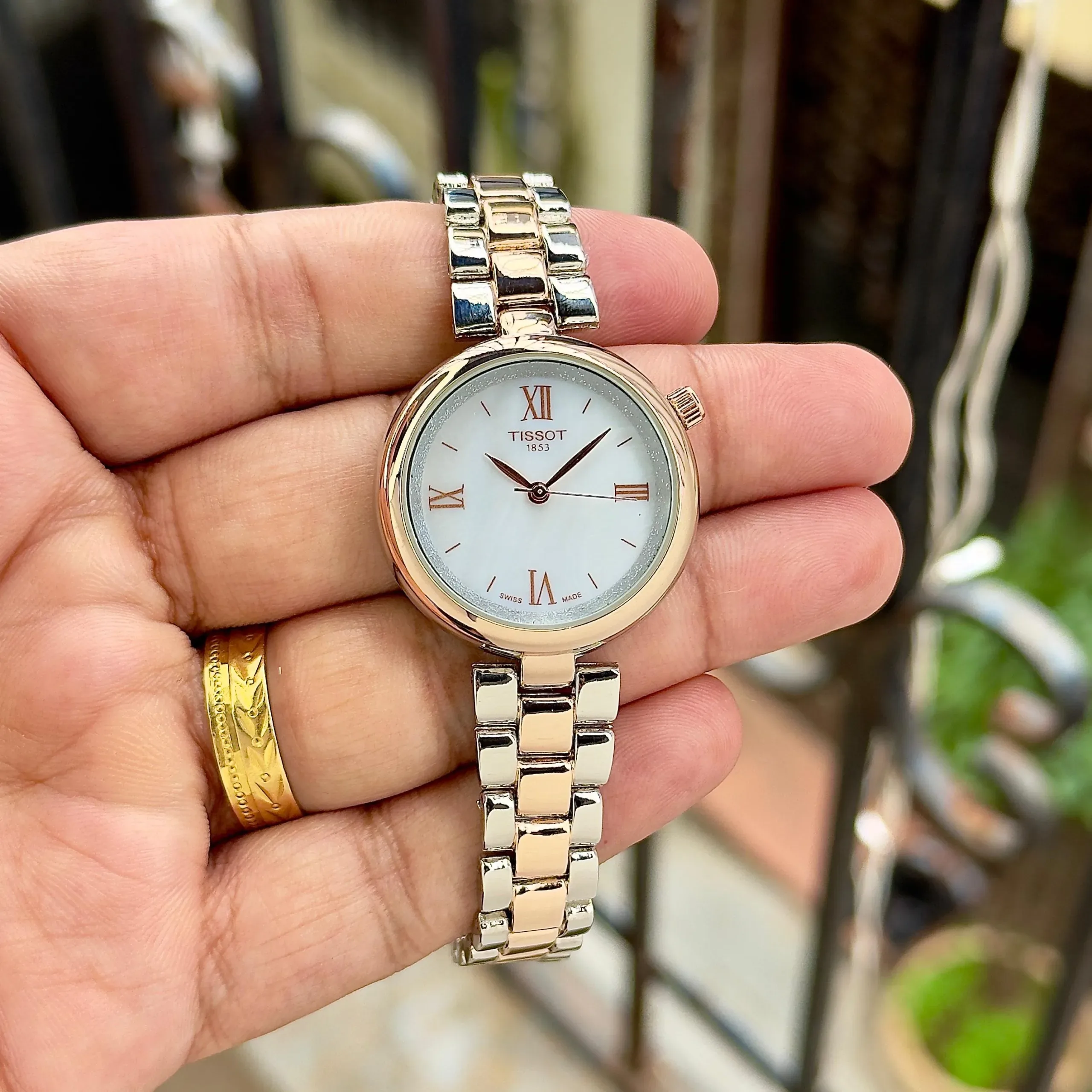 TISSOT DESIR CLASSIC WHITE MOTHER OF PEARLS DIAL - Image 2