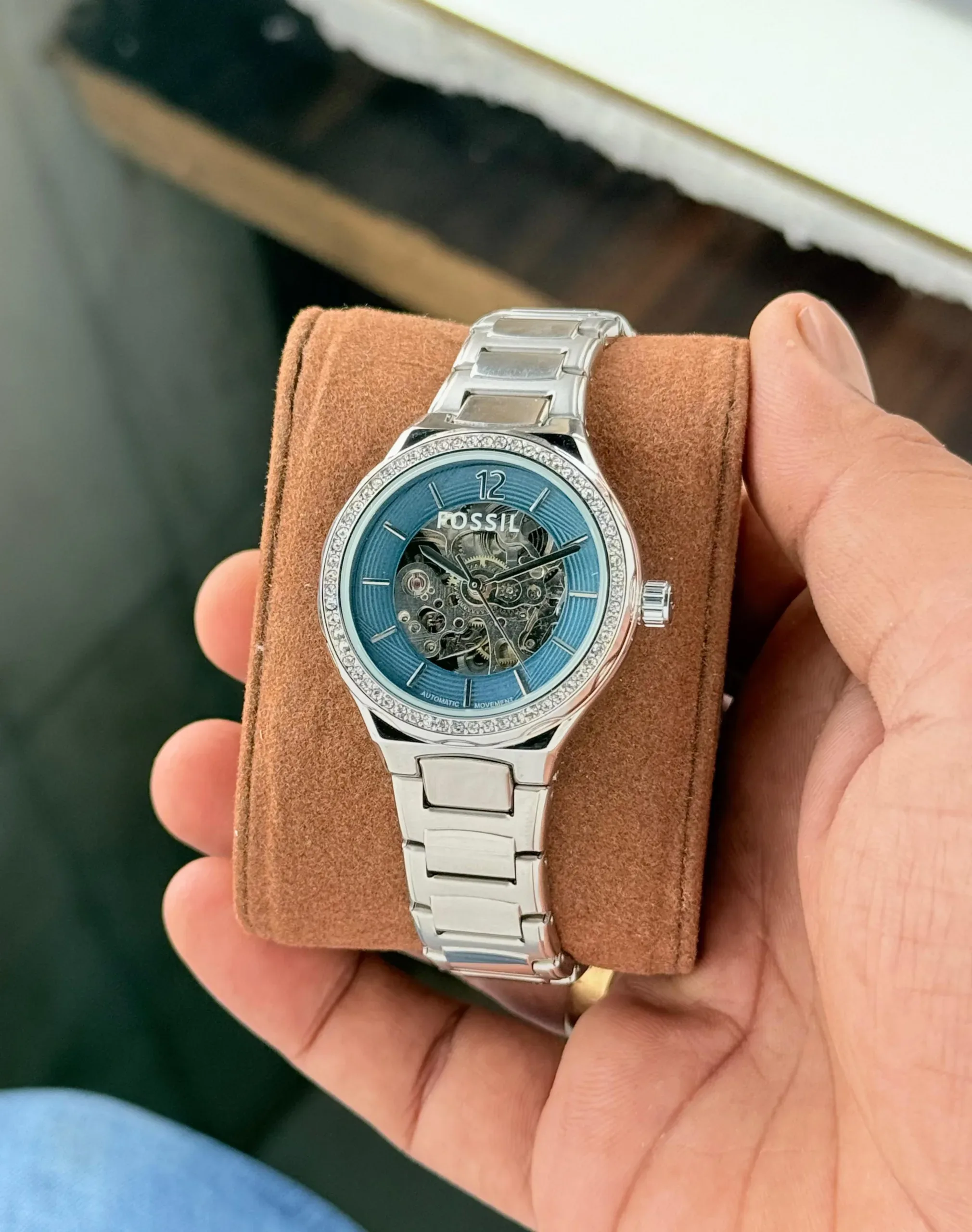 WhatsApp Image 2026-03-26 at 11.24.40 PM Fossil Eevie Skeleton Silver - Image 1