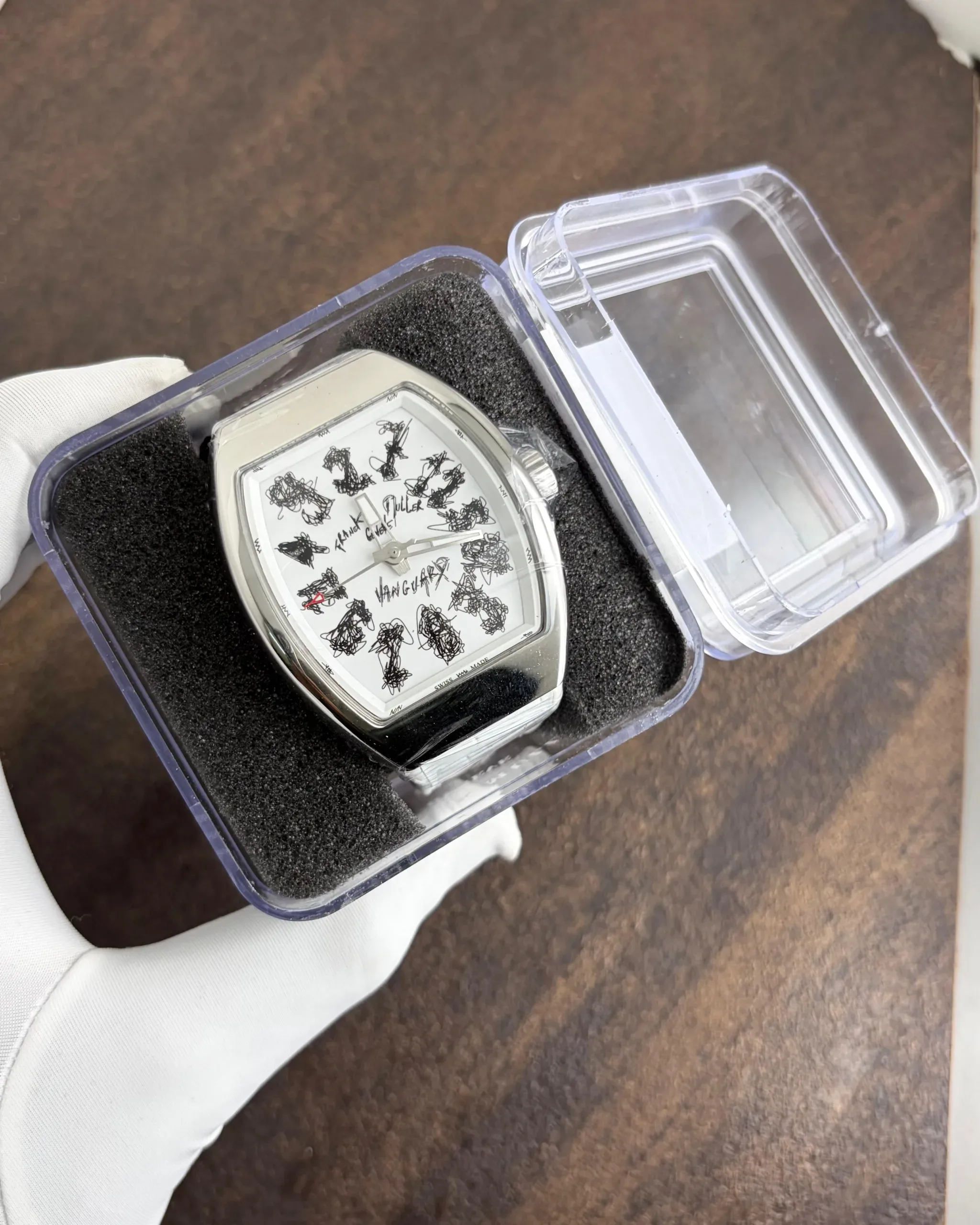 WhatsApp Image 2026-03-28 at 11.12.00 AM (1) Franck Muller Vanguard white - Image 1