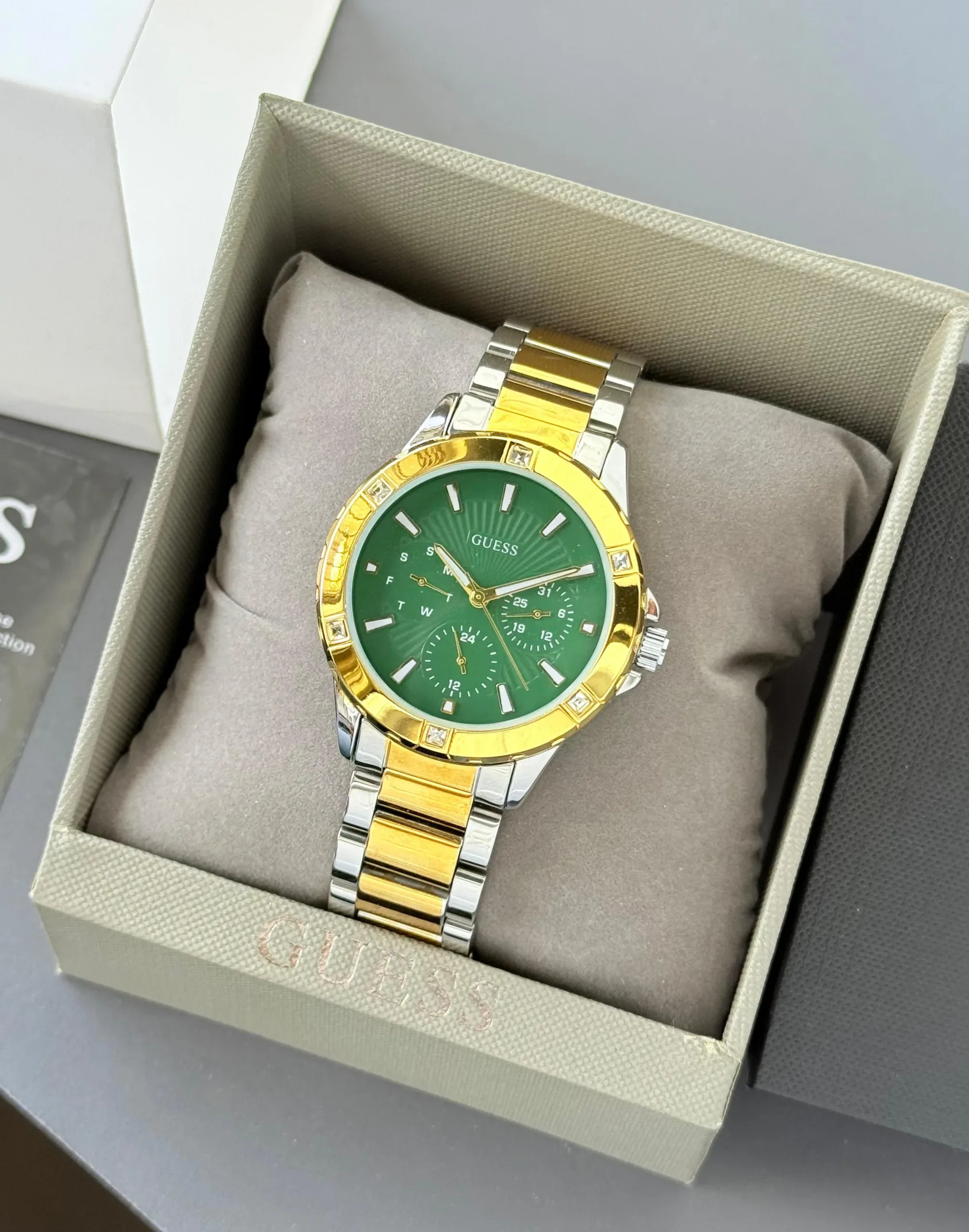 Guess Mist Silver - Image 1
