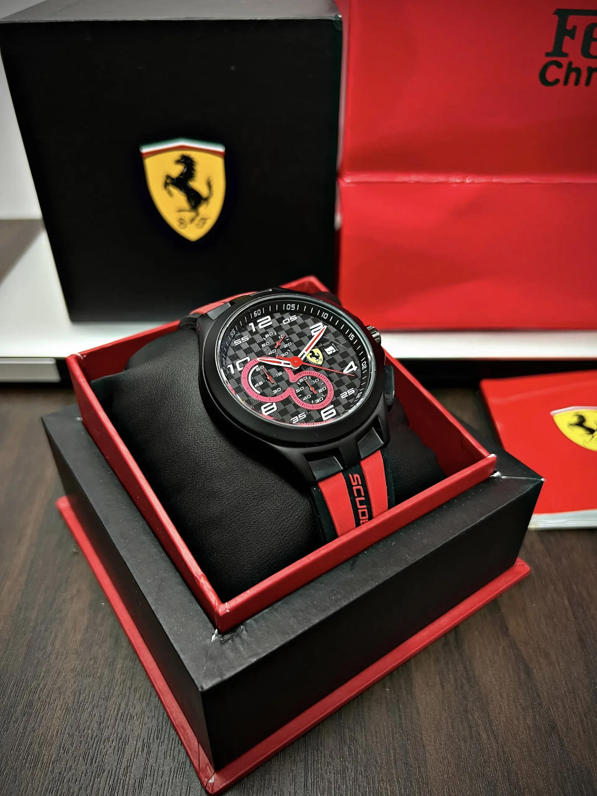 Scuderia Ferrari Black red Fit - Image 3