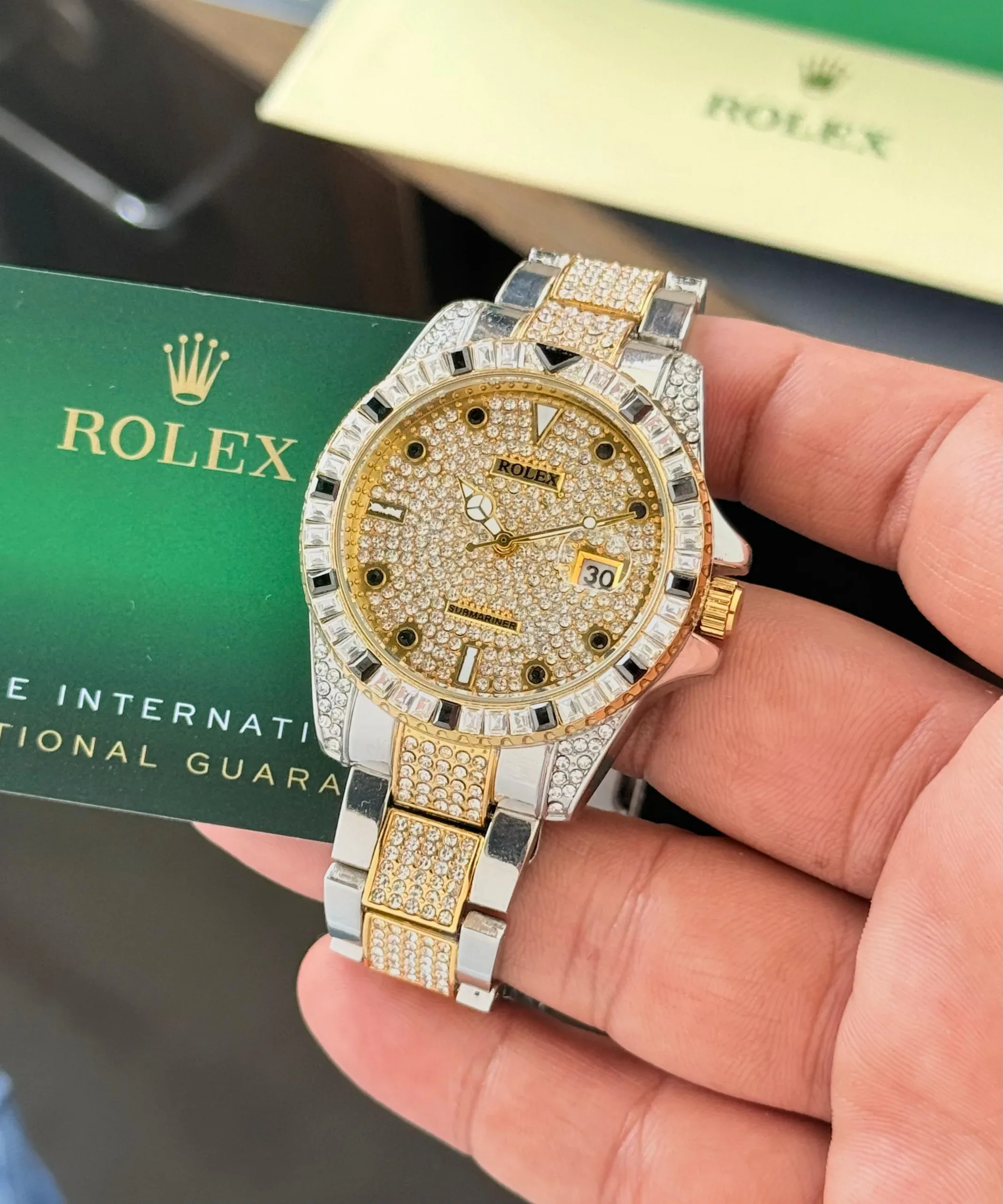 Rolex Submariner Diamond Quartz - Image 4