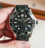 Omega Seamaster Diver 300M Green - Image 3