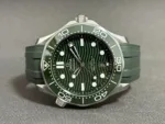 Omega Seamaster Diver 300M Green - Image 4