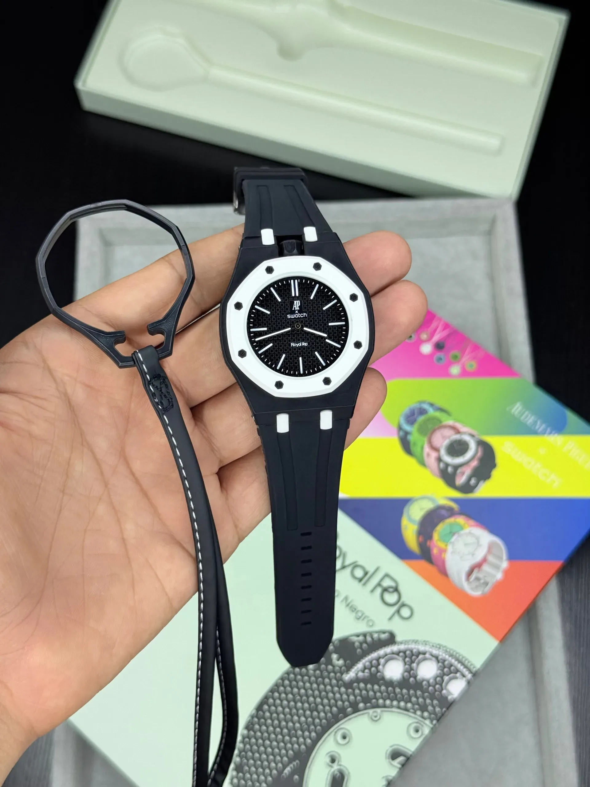 WhatsApp Image 2026-09-27 at 11.14.32 PM (1) Audemars Piguet Royal Oak Black - Image 1
