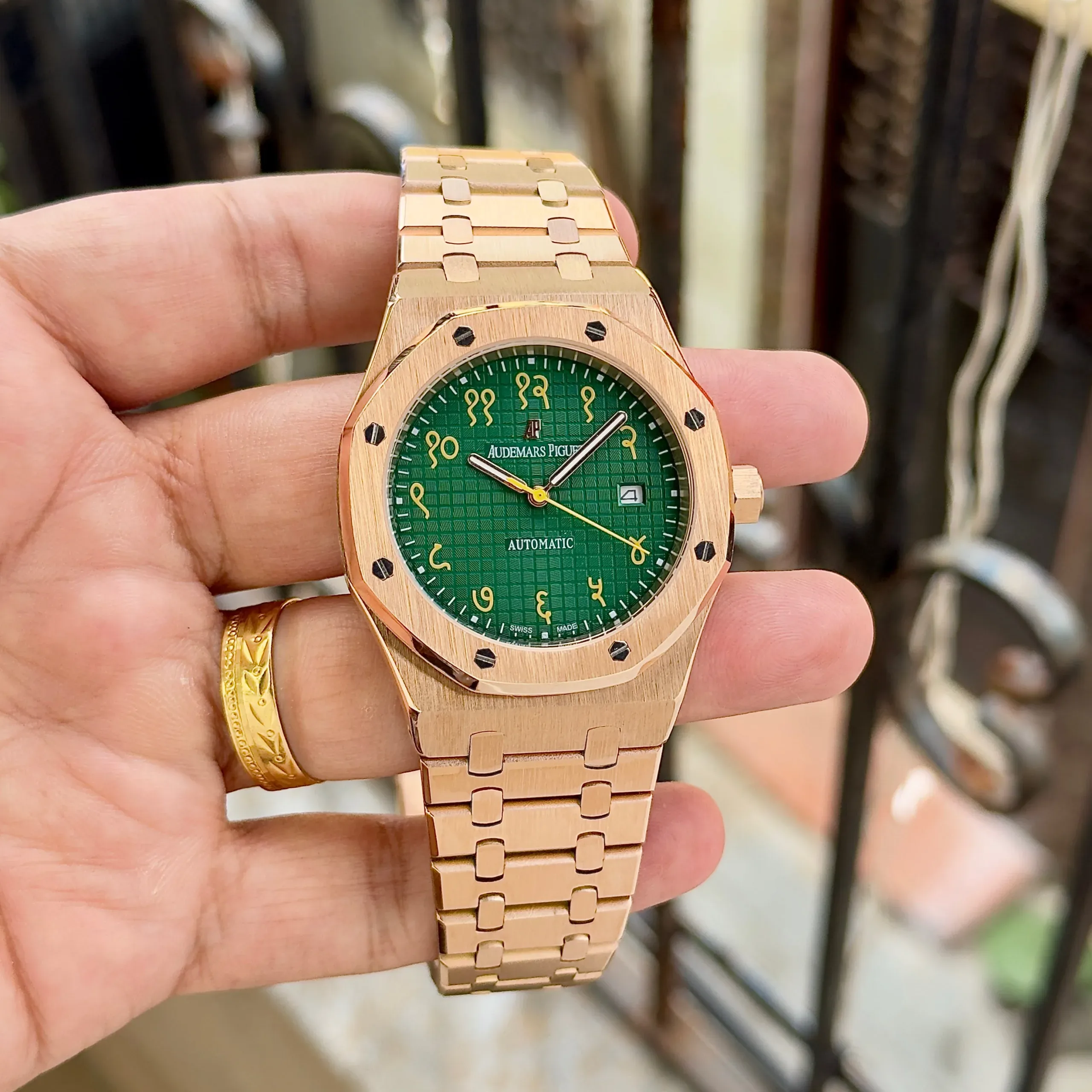 Audemars Piguet Royal Oak Green Dial - Image 4