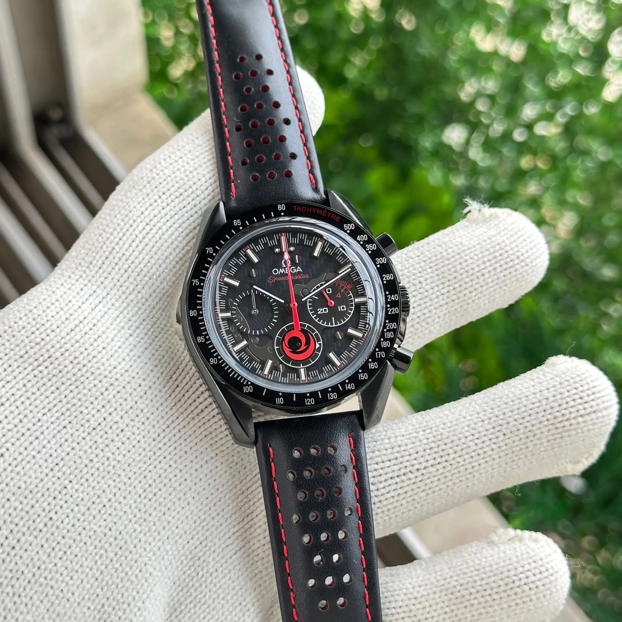 Omega Speedmaster Black Quartz - Image 3