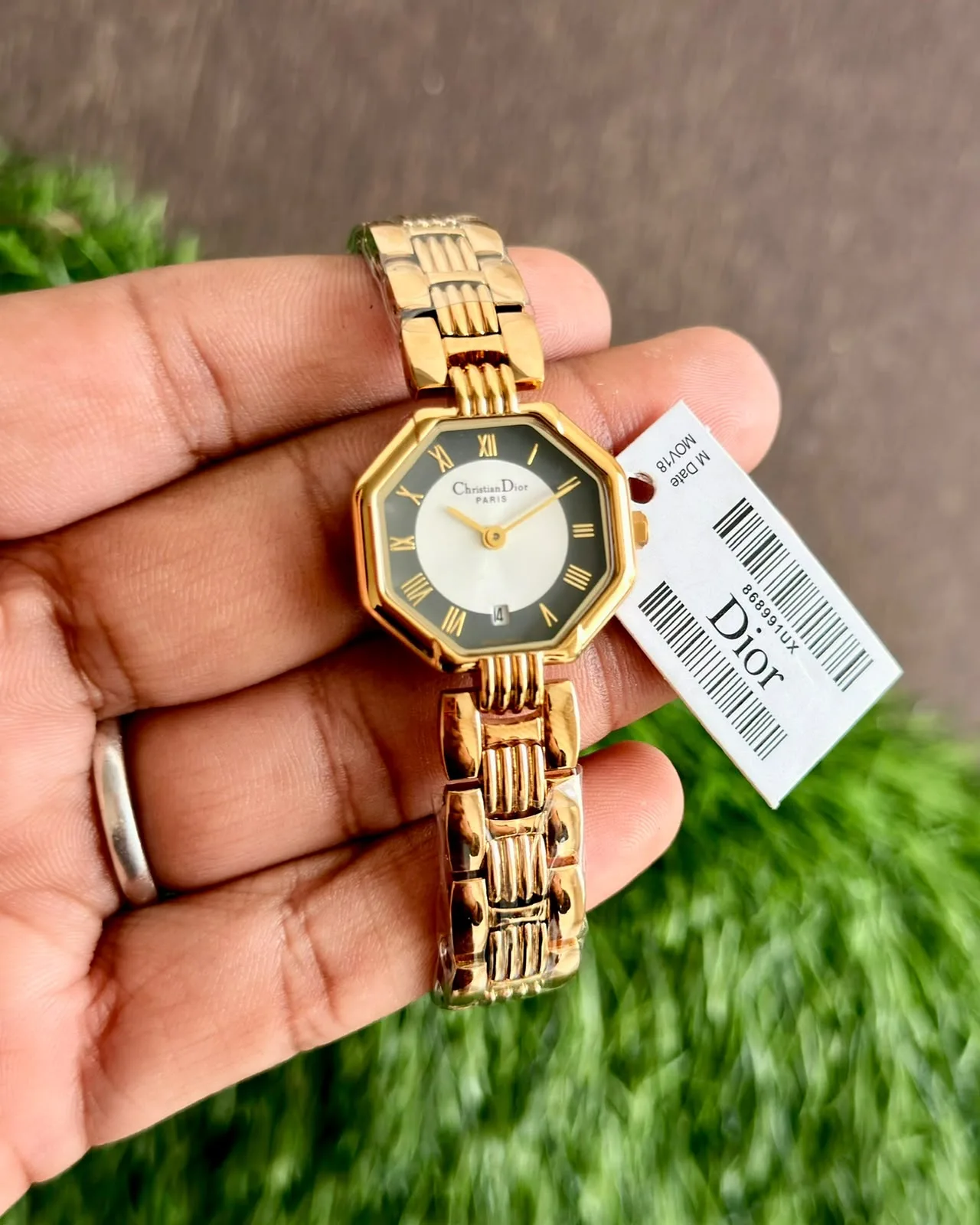WhatsApp Image 2026-10-02 at 1.12.51 AM (1) Dior Golden White Dial Quartz - Image 1