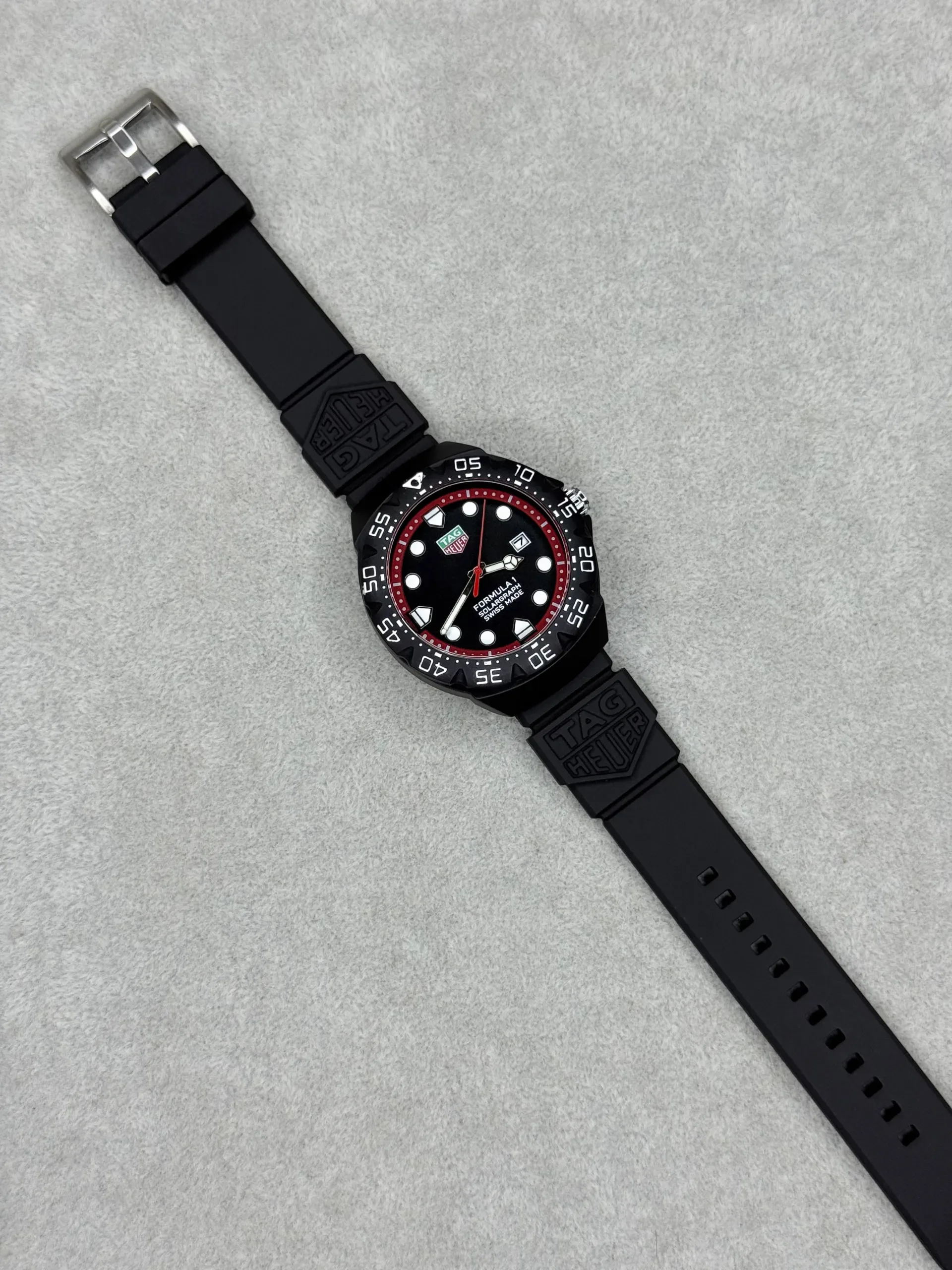 Tag Heuer Formula 1 Black Quartz - Image 3