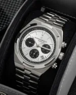 Vacheron Constantin Overseas Automatic - Image 4