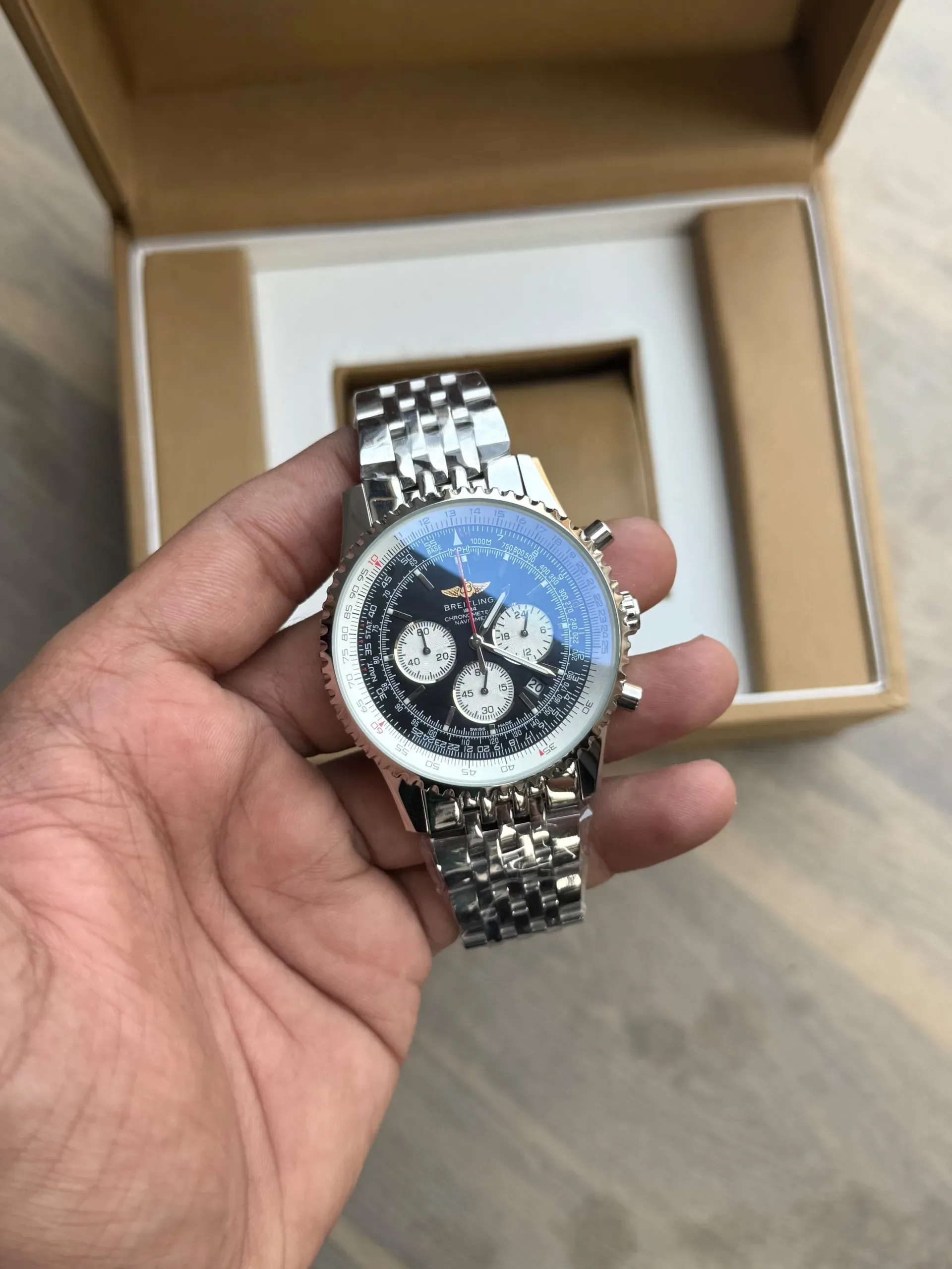 Breitling Navitimer B01 Chronograph - Image 2