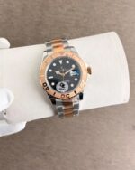 Rolex Yatch Master Everose Gold Black Dial Automatic - Image 4