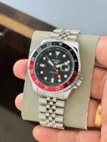 Seiko 42'mm Black Dial Quartz