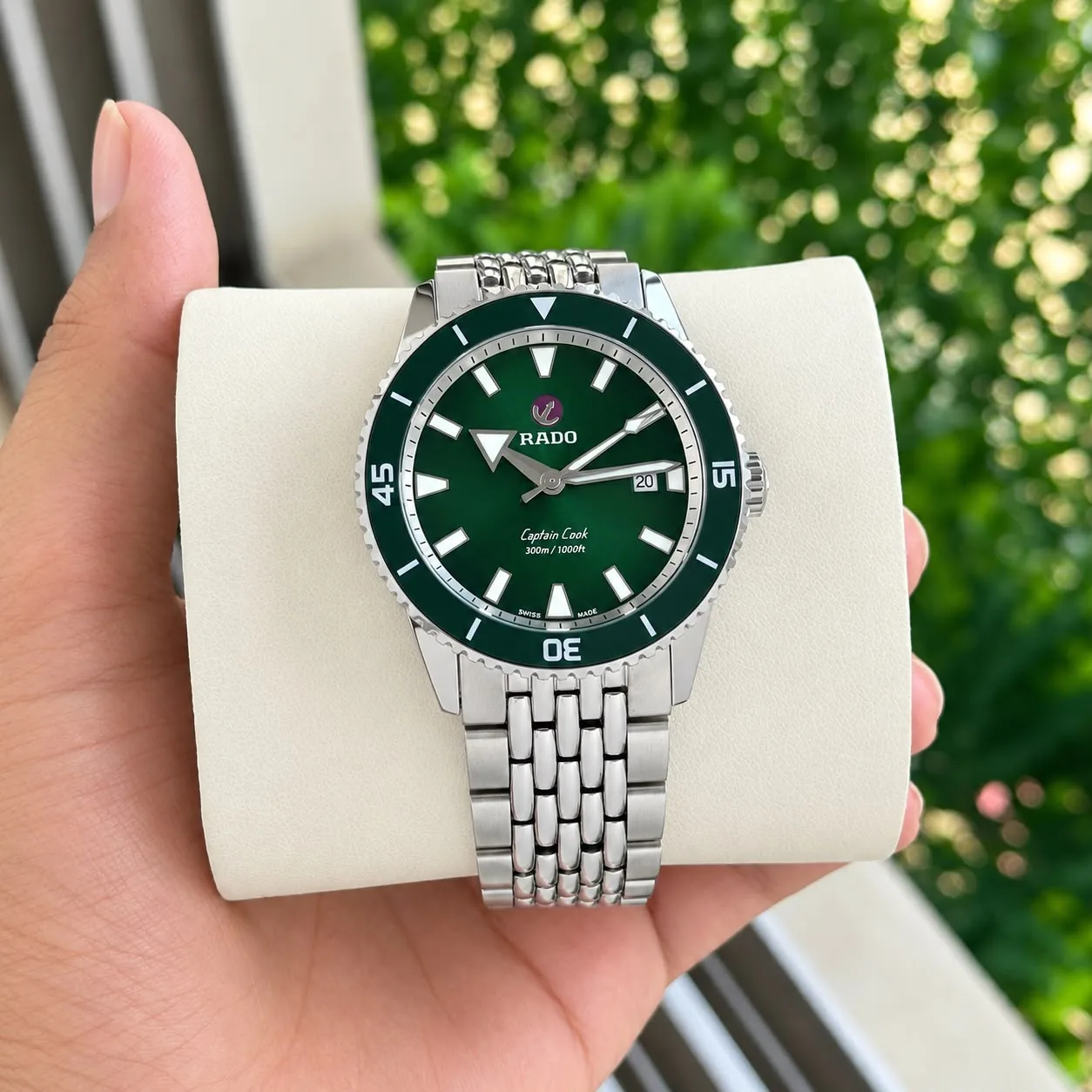 WhatsApp Image 2026-10-08 at 1.25.37 AM (1) Rado Captain Cook Green Dial Automatic - Image 1