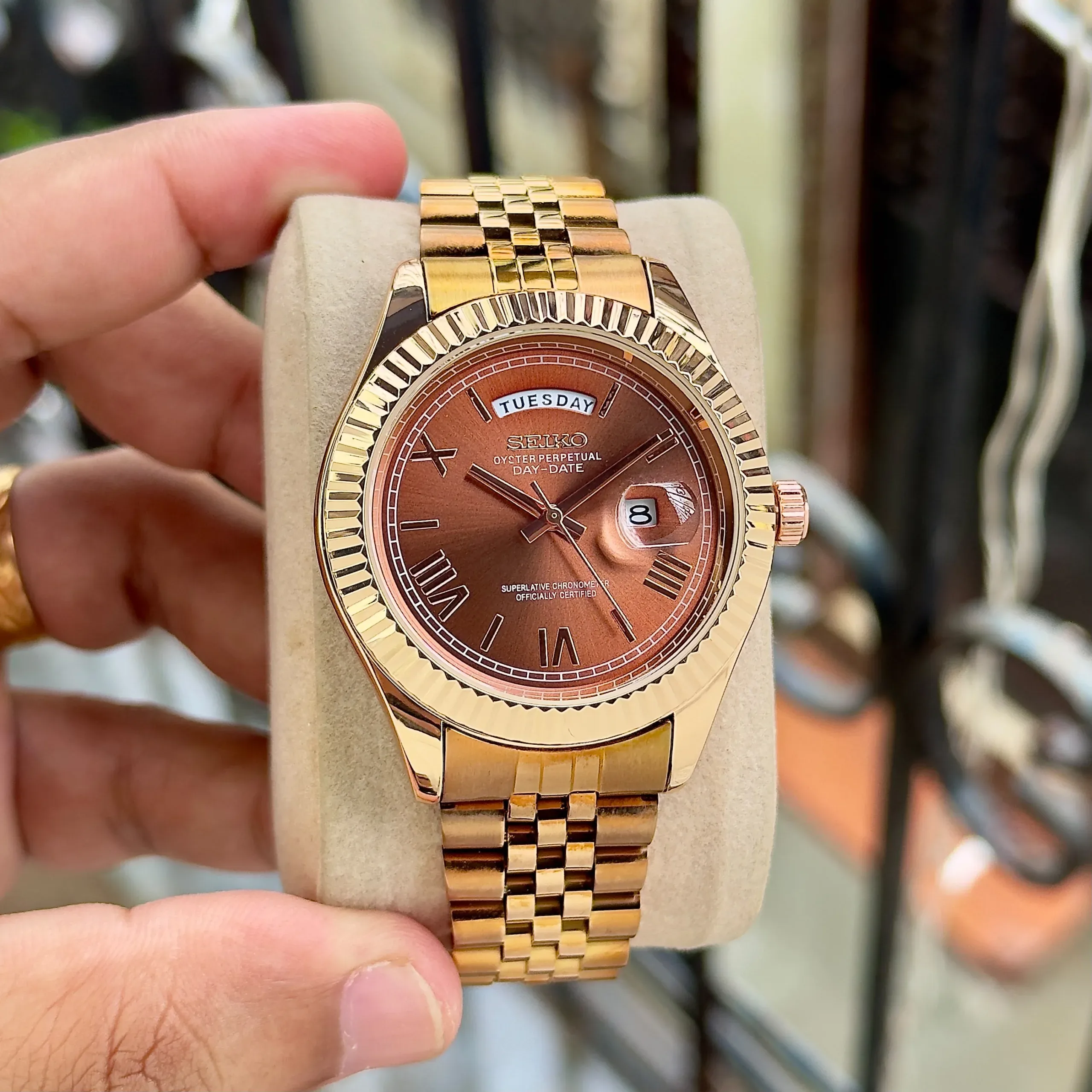 Seiko Day Date Brown Sunburst Dial - Image 3