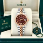 Rolex Datejust 31 Burgundy Patent dial - Image 3