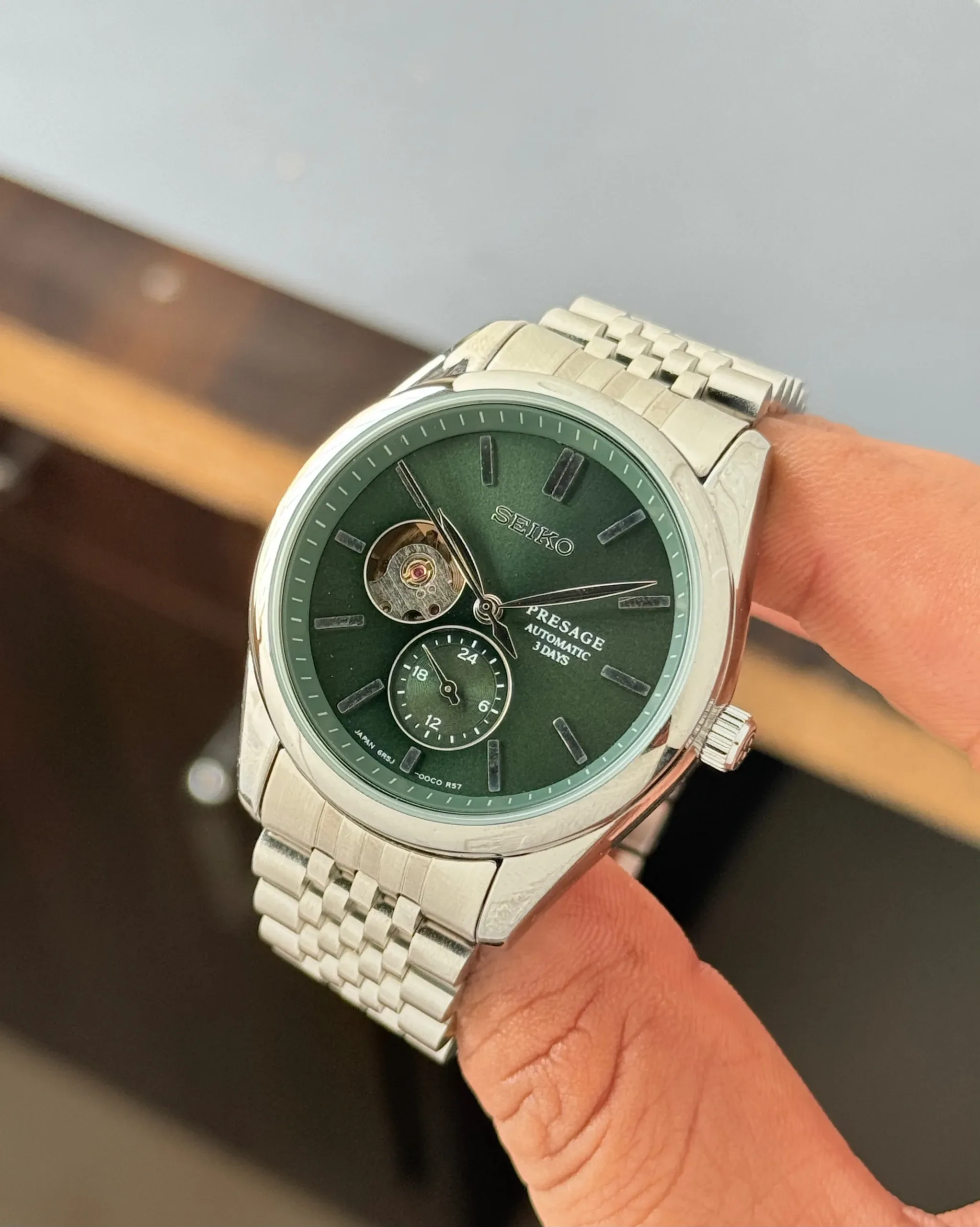 Seiko Presage Open Heart Green Dial - Image 5