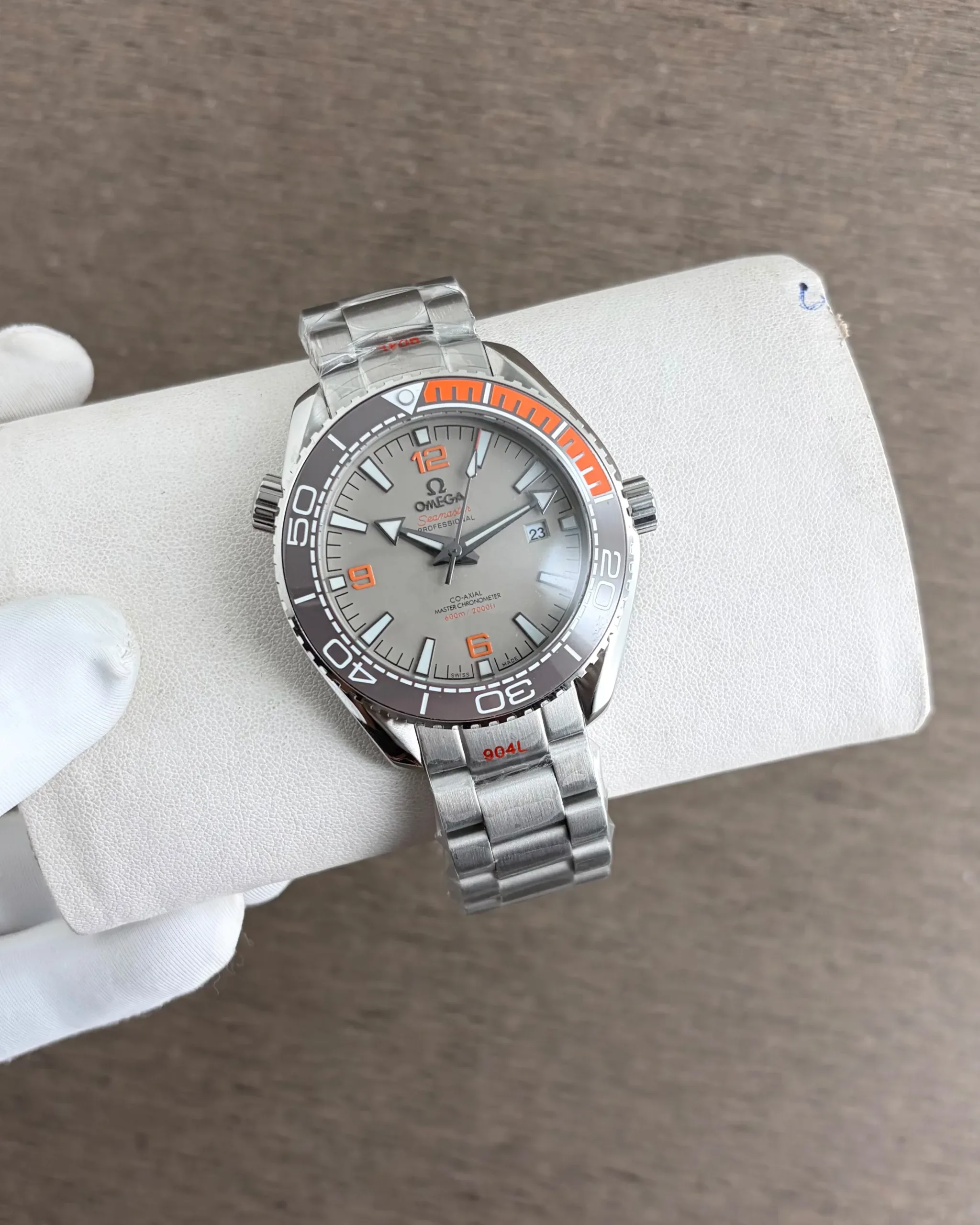 WhatsApp Image 2026-10-23 at 1.10.01 AM (2) Omega Seamaster Planet Ocean Automatic - Image 1