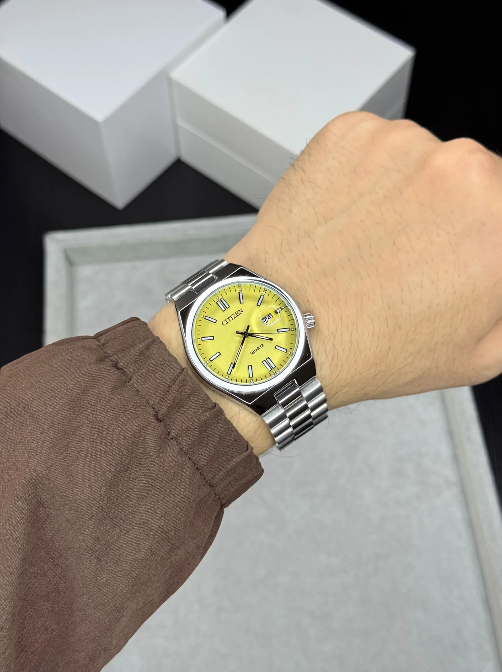 Citizen Tsuyosa Yellow Dial Quartz - Image 3