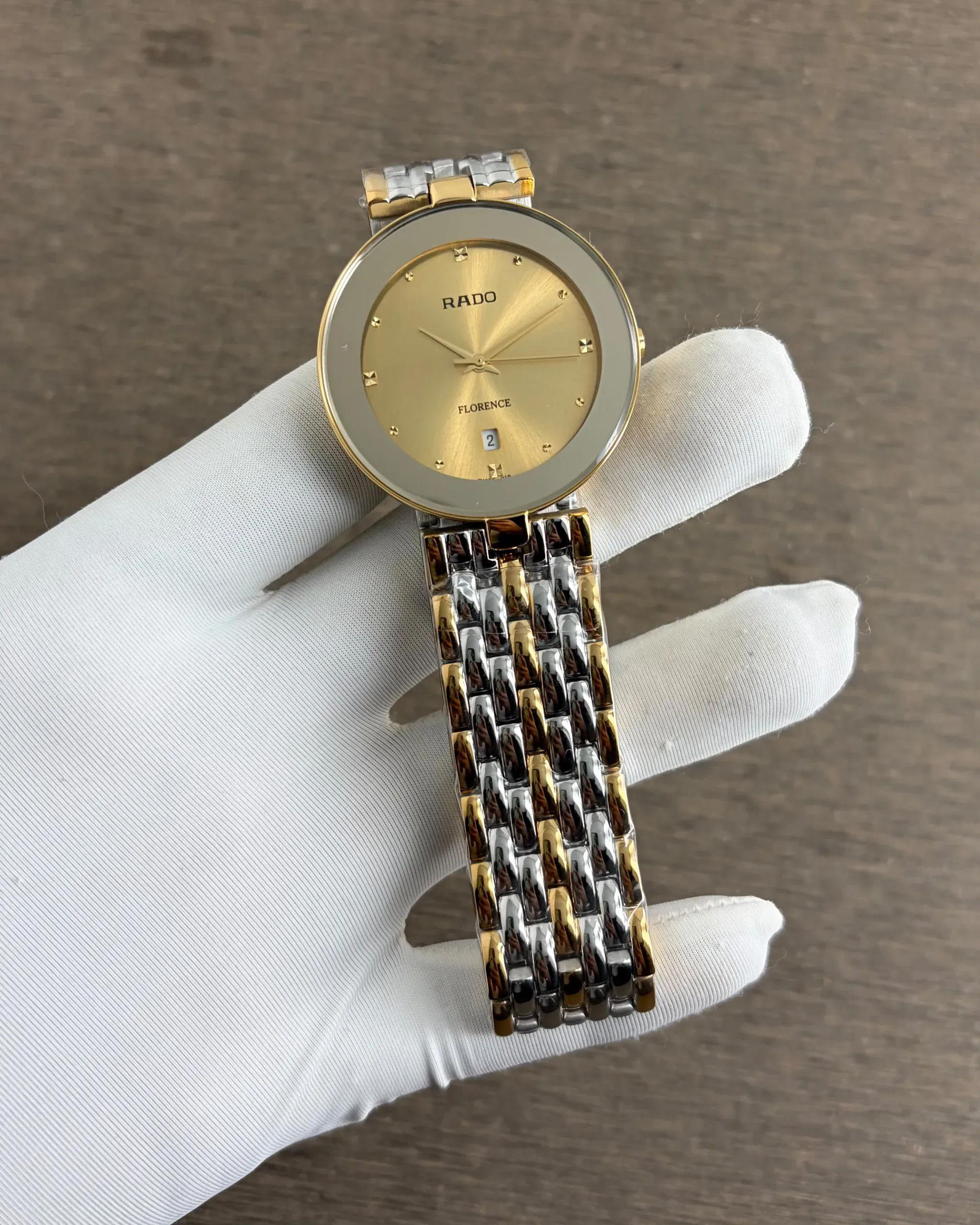 Rado Florence Gold Dial 41mm - Image 3