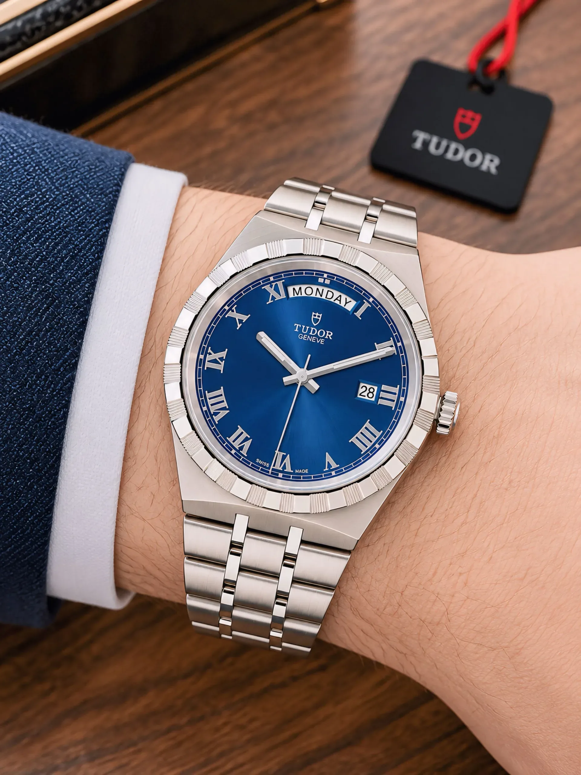 Tudor Day-Date Blue Dial Automatic - Image 6