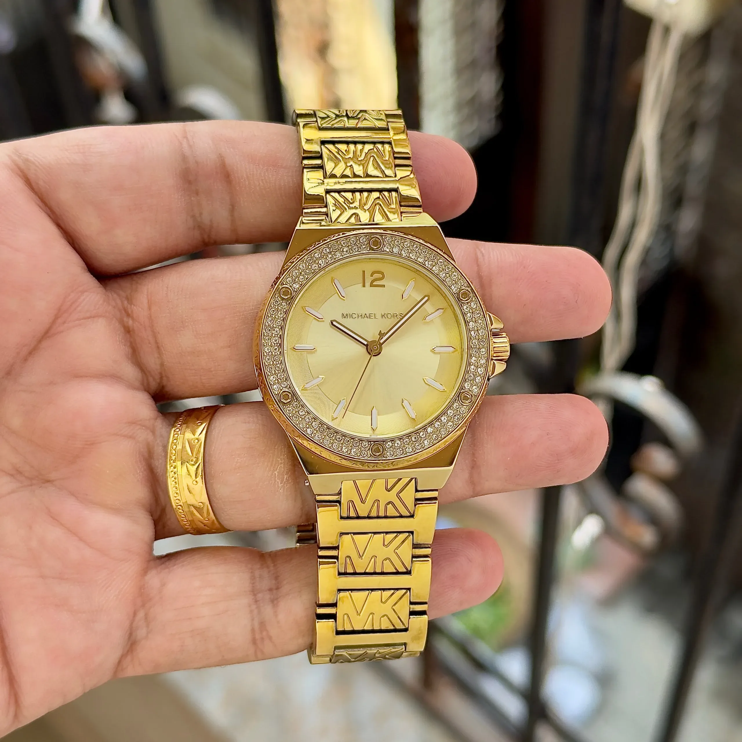 WhatsApp Image 2026-10-23 at 12.55.24 AM (1) Michael Kors Champagne Gold Sunray Dial - Image 1